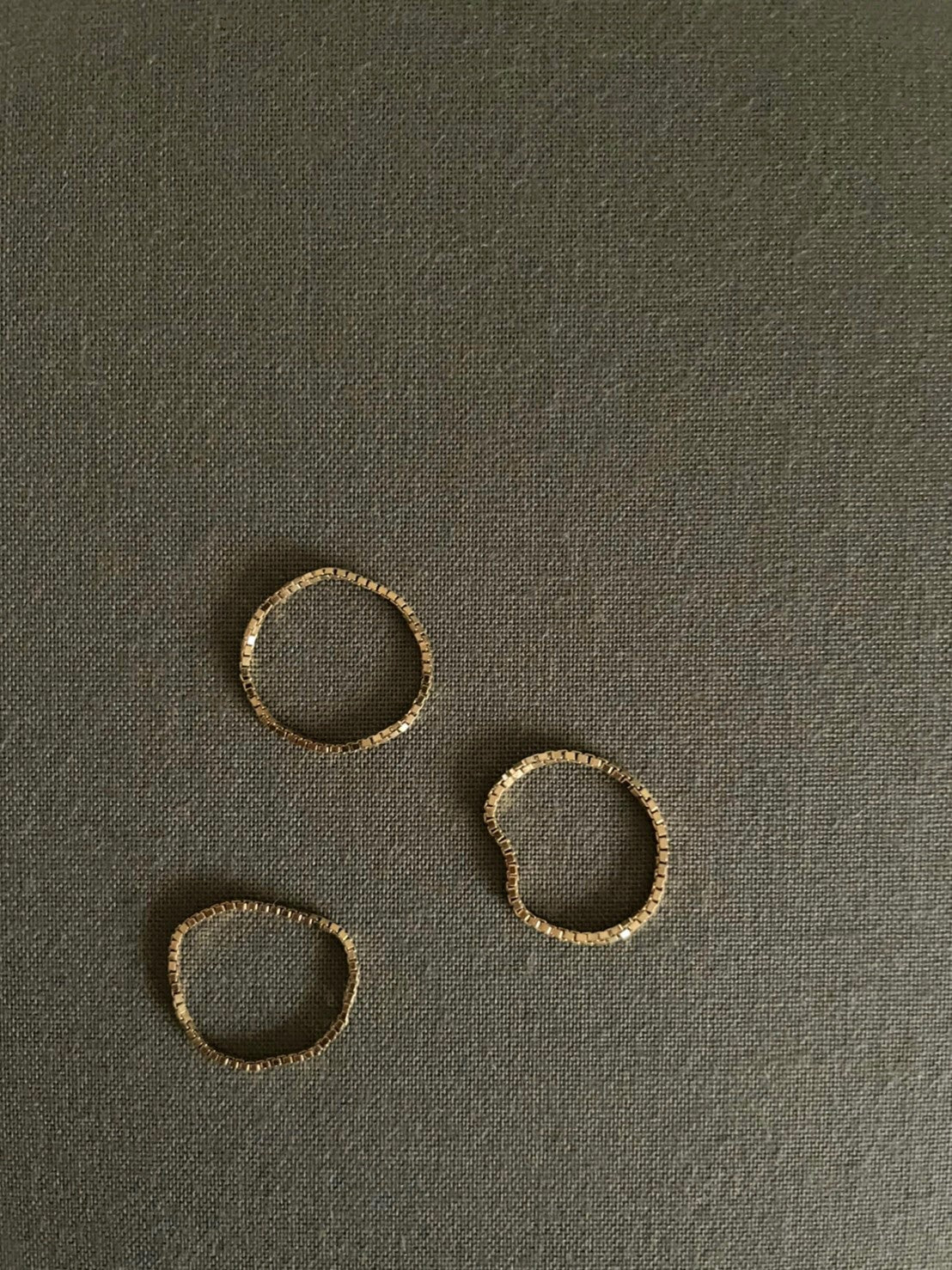 UNTITLED R.